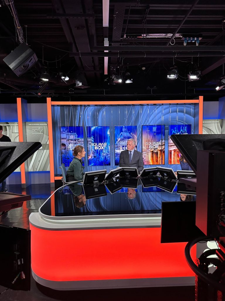 Newsroom, Ilana Wisby with Steve Sedgwick and Karen Tso